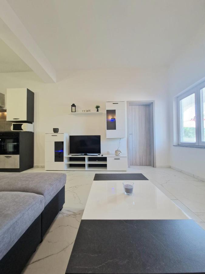 Apartman Ivan Kruševo Exterior foto